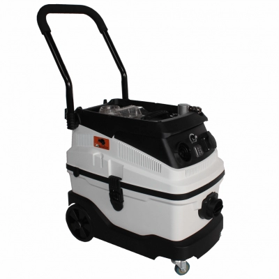 Aspirator cu filtrare prin apa cu functie suflanta BISONTE AS501 230V 1,6 KW 30L Aspirator cu filtrare prin apa cu functie suflanta BISONTE AS501 230V 1,6 KW 30L